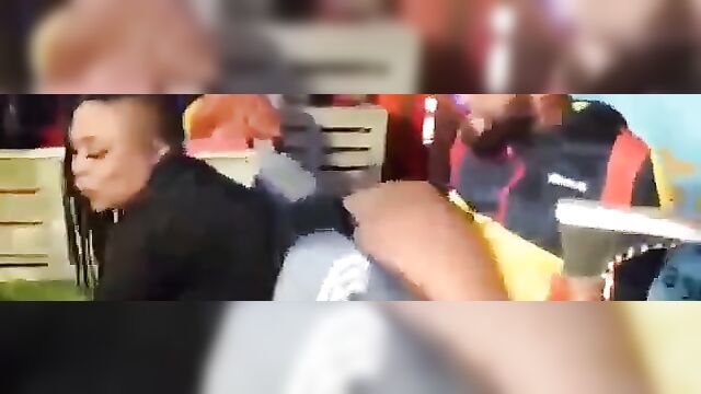 Black Guy eating singer’s pussy in public while performing in a South African club - 2 image