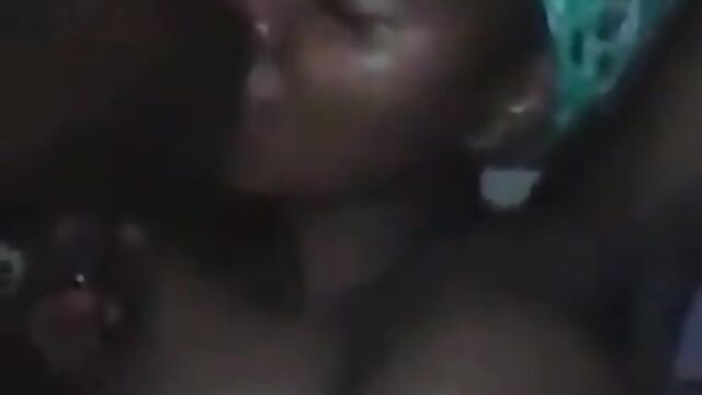 Sex leak of Mzansi couple making love shared on WhatsApp Group - 1 image