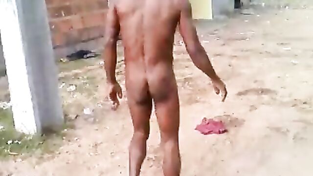 Naked Fight In Barbados - 5 image