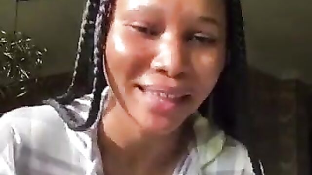 Lady mistakenly exposes nipple and boobs on Instagram Live