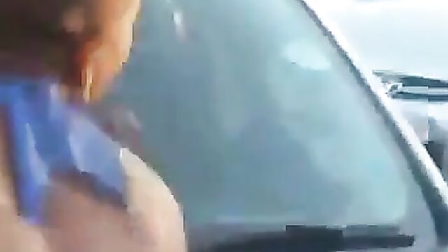 Half Naked Prostitute Harassing Driver In Public For Not Paying Her After SEX - 4 image
