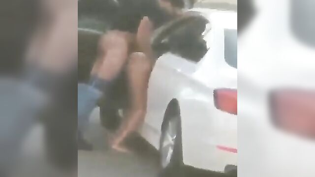 Sex on the streets in broad daylight with Horny couple - 1 image