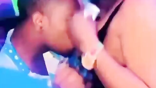 Sucking a stripper’s breasts in a Nigerian nightclub - 1 image