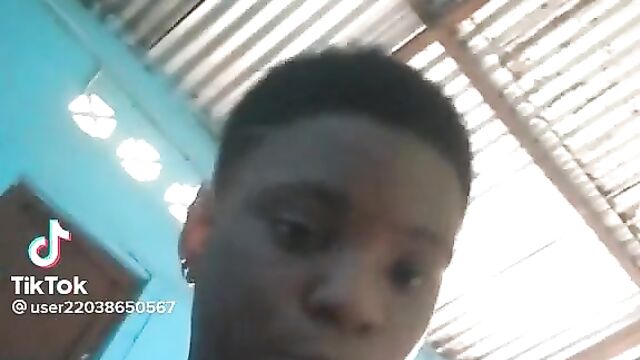 School girl caught showing her breasts to her teacher on TikTok - 1 image