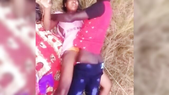 Kinky forest Guards caught couple having sex in the bush and forced them to continue doing it - 1 image