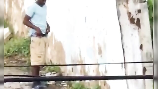 Black Man caught having sex with a street whore without condom in public - 4 image