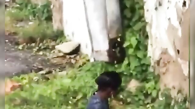 Black Man caught having sex with a street whore without condom in public - 5 image