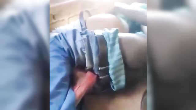 Couple caught having live sex in a bar - 3 image