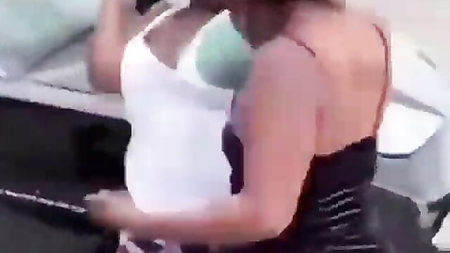 2 Women fighting brutally over a sugar daddy in public