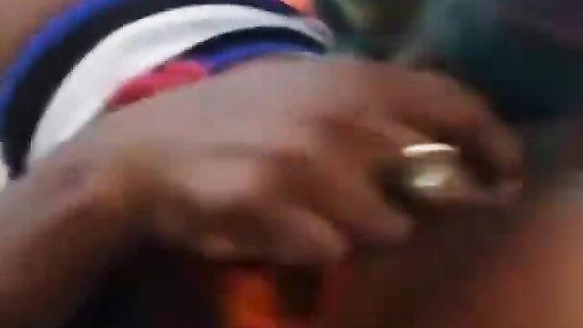 Women fight showing booty in public