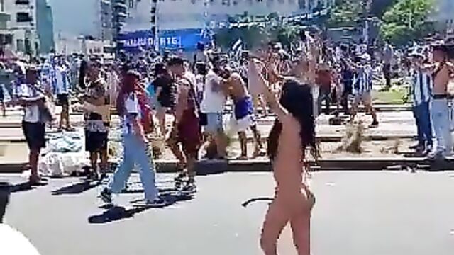 Woman strips naked in public to celebrate Argentina’s victory at FIFA World Cup