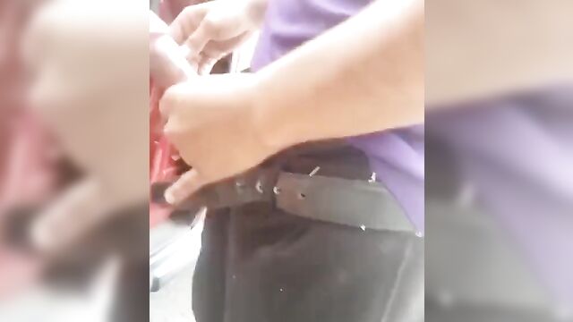 Taxi driver is caught having sex with Ashawo in exchange for a fare because she has no money to pay for the ride - 5 image