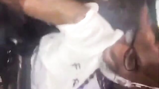 Disabled dude fingering a stripper at a club - 5 image