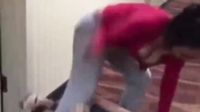 Big boobs pop out as chick fights & beats husband’s sidechick - 3 image