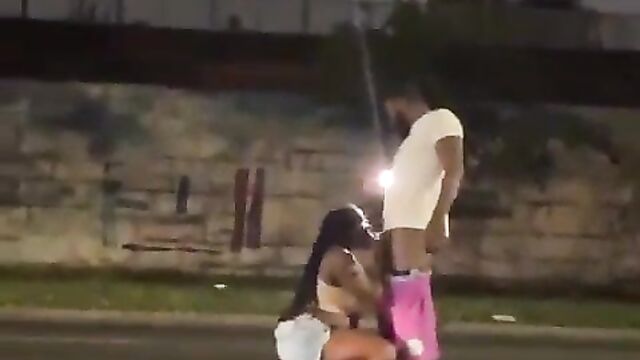 Oral Sex On The Road In Newark, USA
