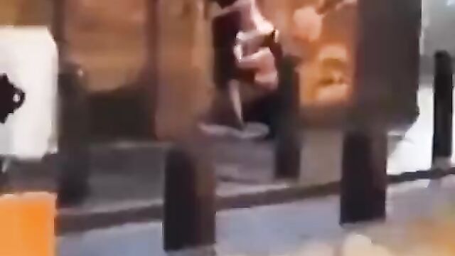 UK: Couple Caught Having Oral Sex On Liverpool Street