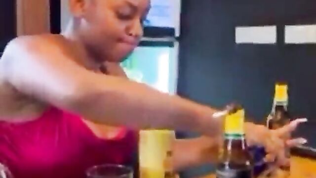 Love Potion: Girl dips her panties in man’s drink to make him have sex with her alone! - 4 image