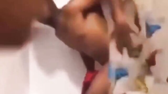 Wife flogs naked husband after she caught him cheating on phone in the bathroom - 3 image