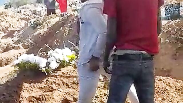 Mzansi Couple Strip Naked And Have Sex In Public – Part 4 - 1 image