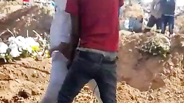 Mzansi Couple Strip Naked And Have Sex In Public – Part 4 - 5 image