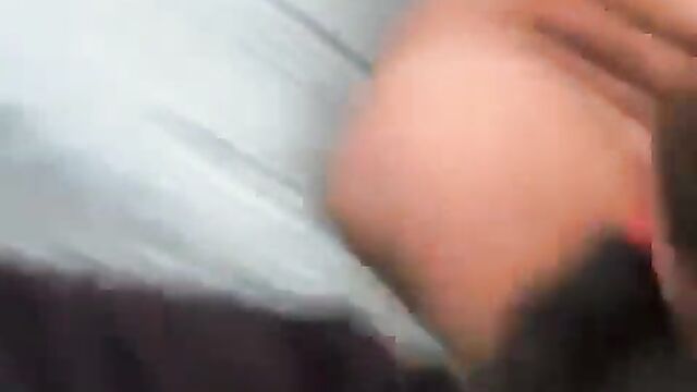 Angry wife caught fighting naked sidechick in the hospital - 5 image