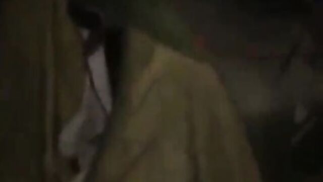 Dude caught having sex with plastic mannequin