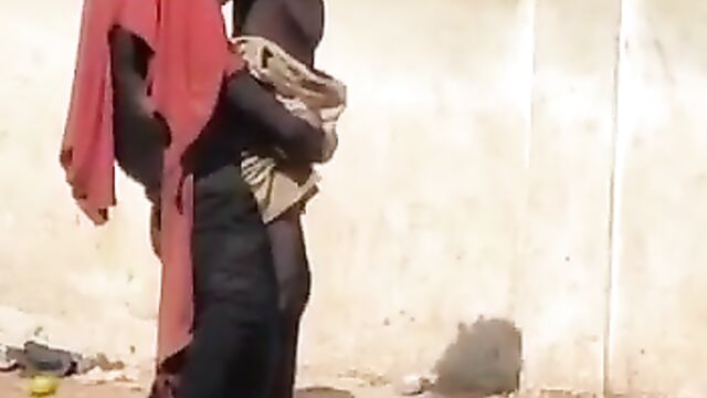 Mad Man Caught Having SEX With Mad Woman In Public - 4 image