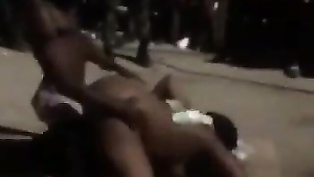Wild party sex in public at a Kingston club - 1 image
