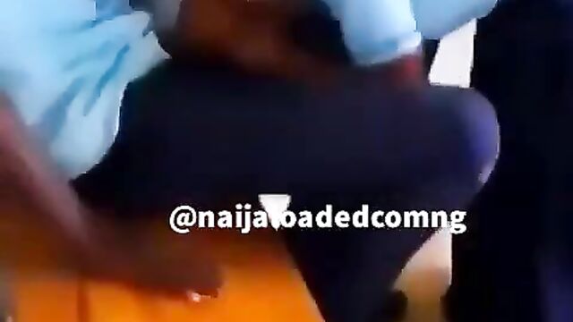 Schoolgirl giving schoolboy blow job in class