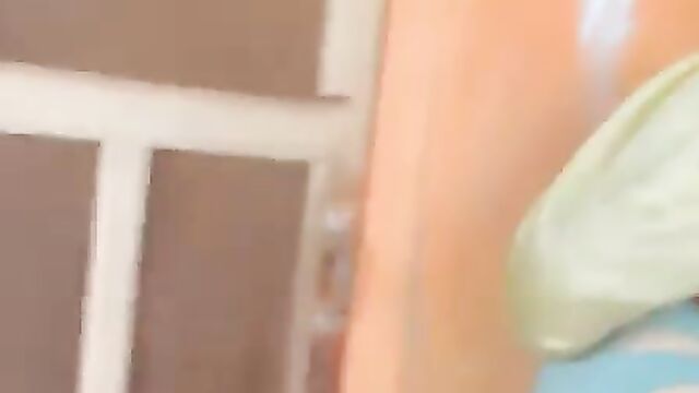 Breasts pop out as girls fight 2 vs 1 in public over a rich sugar daddy – Part 3 - 4 image