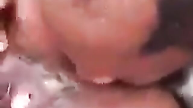 Dude caught eating pussy on the street in broad daylight - 4 image