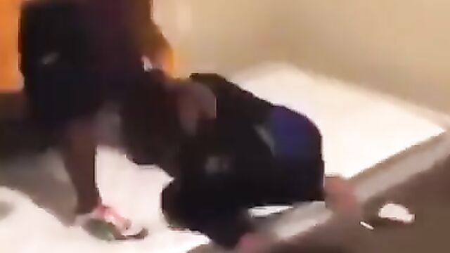 They used her naked ass to set him up! - 5 image