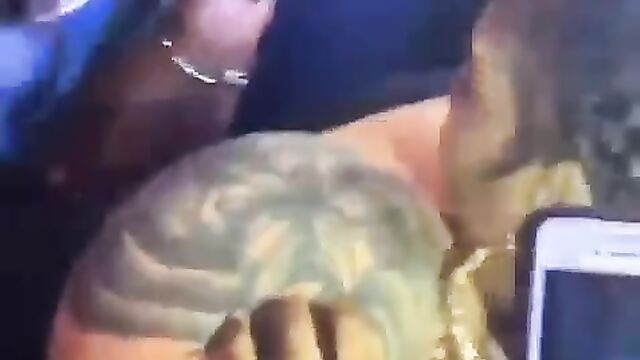 Eating pussy and ass of a gorgeous slut at a public party - 3 image