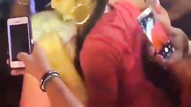 Eating pussy and ass of a gorgeous slut at a public party - 4 image