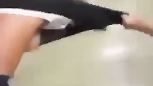 Boobs out as School Girls fight over a man in public - 5 image