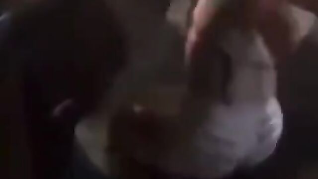 Whore beaten up for snatching other prostitutes customers - 4 image